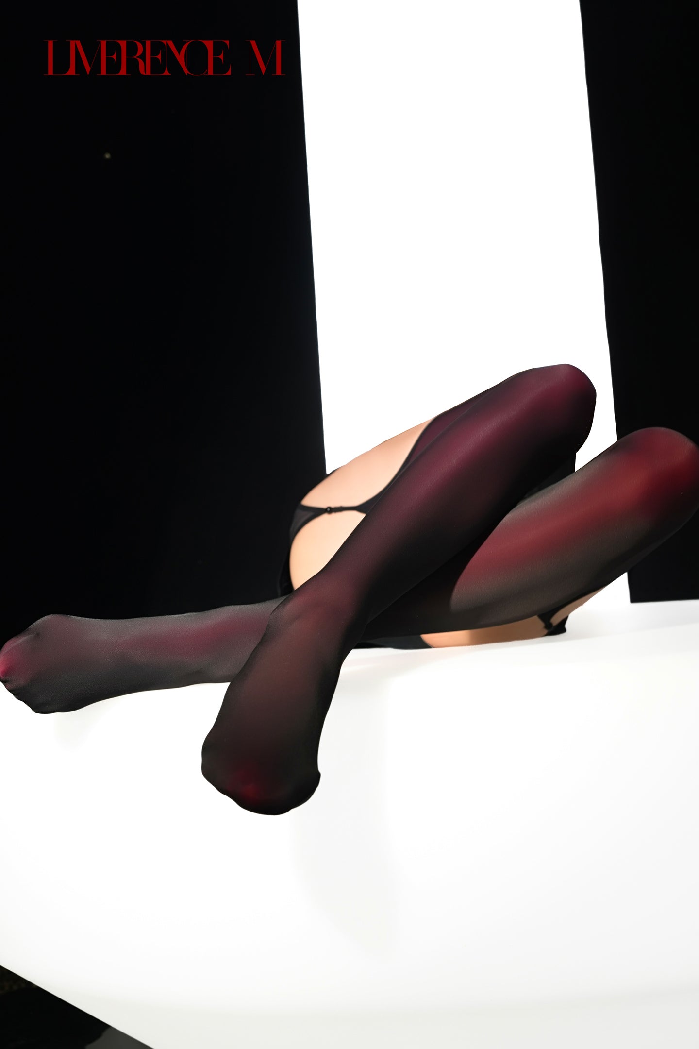 "Gemstone" — Colorful Luster, High Elasticity, Warm, Moderate Compression