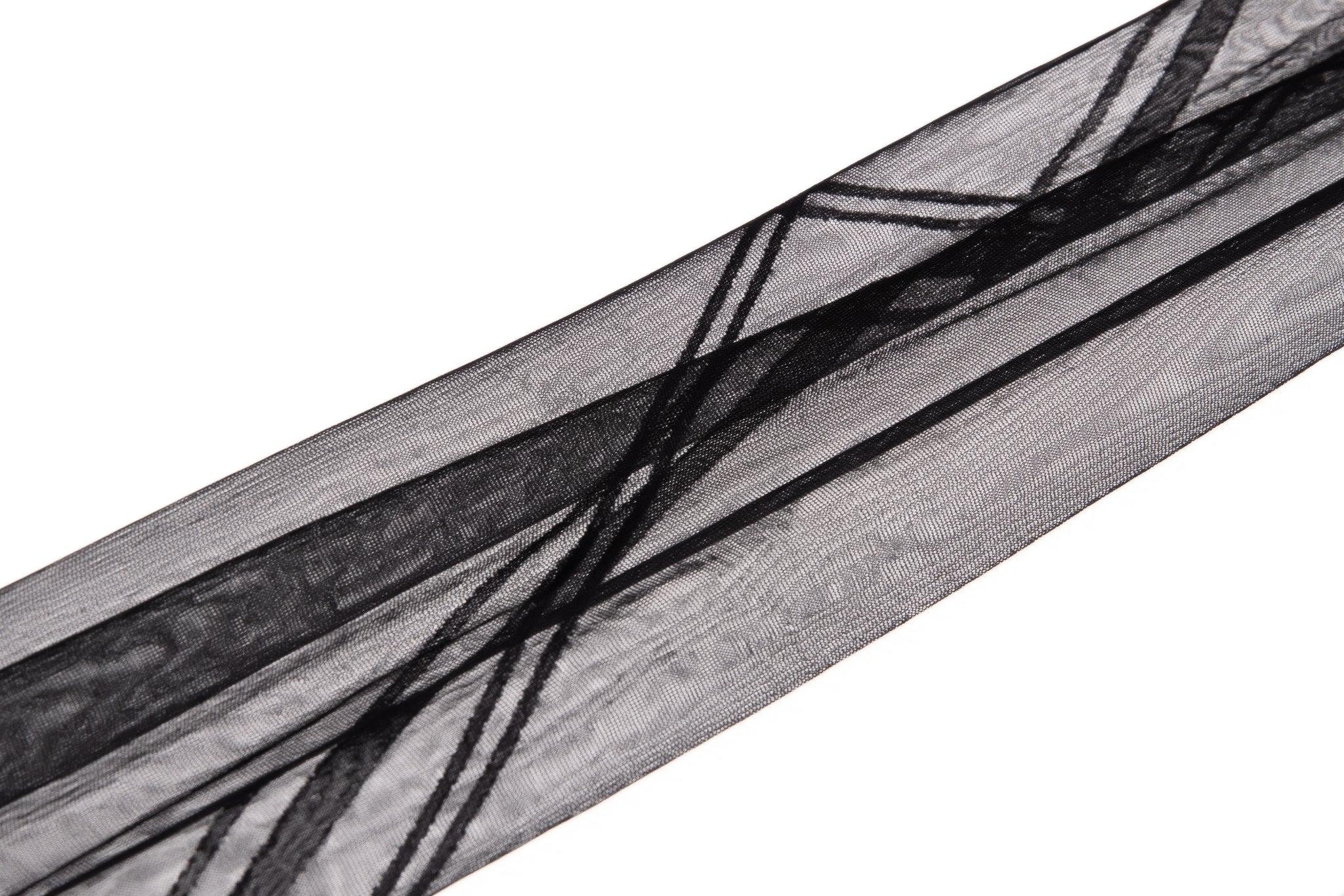 Kuroband 5D black geometric-line sheer fabric detail